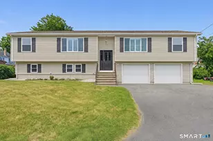 3 Charles St, Enfield, CT 06082 - Photo 1