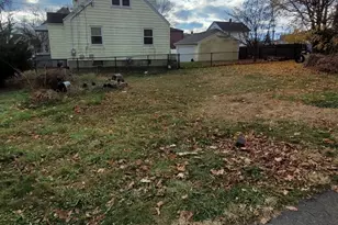 69 Weber Ave, Bridgeport, CT 06610 - Photo 1