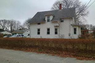 28 Lafayette Ave, Plainfield, CT 06354 - Photo 1