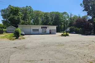 296 Putnam Rd, Plainfield, CT 06354 - Photo 1