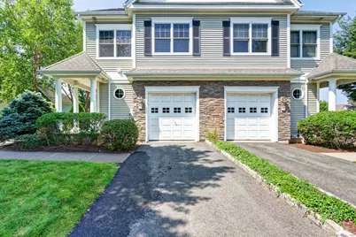 17 Turnberry Lane #17, Bloomfield, CT 06002 - Photo 1