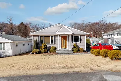 109 Rockwood Avenue, Ansonia, CT 06401 - Photo 1