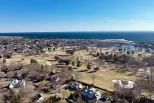 11 Manitou Ct, Westport, CT 06880 - Photo 2