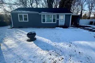 108 Barry Ct, Middletown, CT 06457 - Photo 1