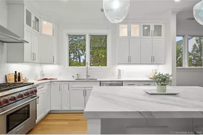 201 Gramercy Park #201, New Canaan, CT 06840 - Photo 1