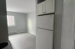 25 St Stephen St, Bridgeport, CT 06610 - Photo 1