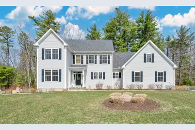 3 Murphys Turn, Simsbury, CT 06070 - Photo 1