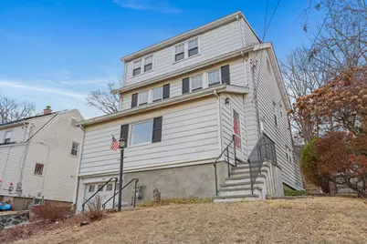 68 Knickerbocker Avenue, Stamford, CT 06907 - Photo 1