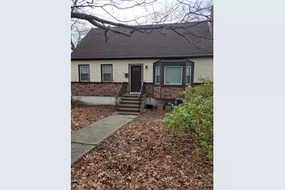 16 Oakdale Street, Bridgeport, CT 06606 - Photo 1