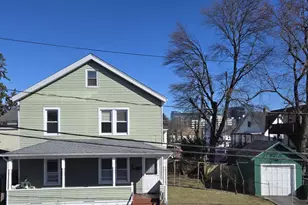 17 Alden St, Stamford, CT 06902 - Photo 1