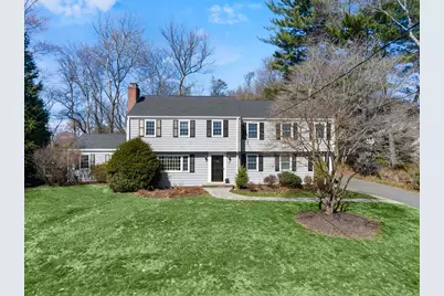86 Stoneleigh Square, Fairfield, CT 06825 - Photo 1