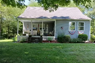 153 Bozrah St, Bozrah, CT 06334 - Photo 1