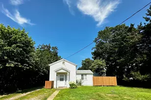 7 & 7R North Washington Ave, East Lyme, CT 06357 - Photo 1