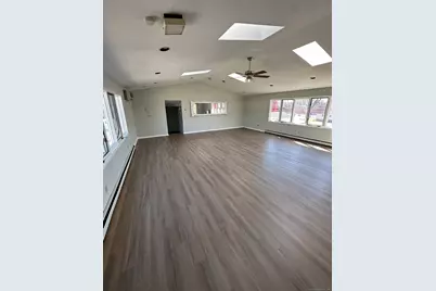 477 Sedgewick Avenue #2nd Floor, Stratford, CT 06615 - Photo 1