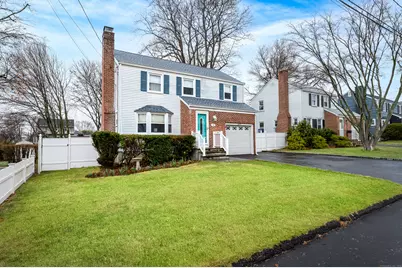 20 Willowbrook Place, Stamford, CT 06902 - Photo 1