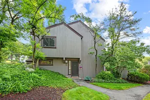 33 Heritage Dr, Avon, CT 06001 - Photo 1