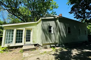 19 Huntington Rd, Scotland, CT 06264 - Photo 1