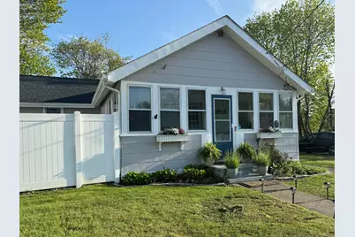 25 Howard Court, Milford, CT 06460 - Photo 1