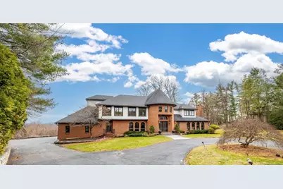 35 Mountain Farms Road, West Hartford, CT 06117 - Photo 1