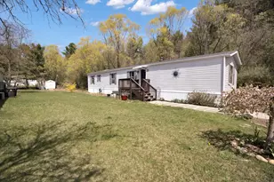 11 Elizabeth Ln, Windham, CT 06256 - Photo 1