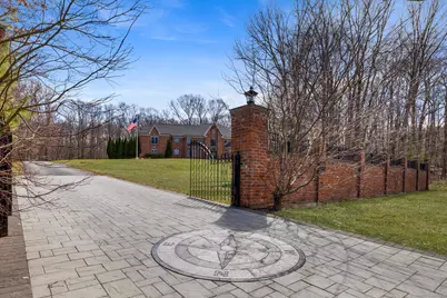 548 Thompson Street, Glastonbury, CT 06033 - Photo 1