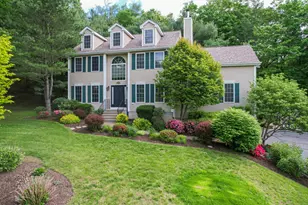 40 Nathan Hale Ct, Cheshire, CT 06410 - Photo 1