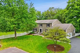 7 Roscrea Pl, Weston, CT 06883 - Photo 1