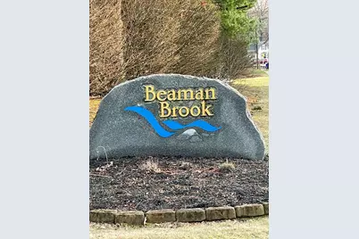 48 Sutton Place #48, Bloomfield, CT 06002 - Photo 1