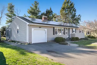 15 Botelle Manor, Cromwell, CT 06416 - Photo 1