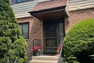 202 Soundview Ave, Stamford, CT 06902 - Photo 1