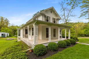 4 Lime Rock Hollow, Salisbury, CT 06039 - Photo 1