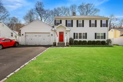 36 Meadowpark Avenue East, Stamford, CT 06905 - Photo 1