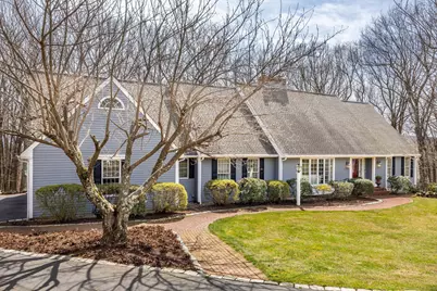 65 Deer Run, Avon, CT 06001 - Photo 1