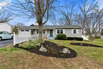 18 Woodvale Road, Branford, CT 06405 - Photo 1