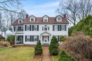 262 Broadway, Norwich, CT 06360 - Photo 1