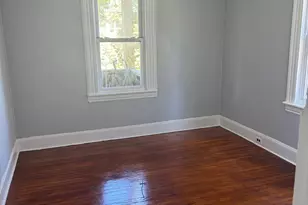 194 Sheridan St, Bridgeport, CT 06610 - Photo 1