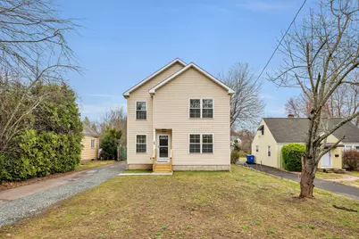 39 Robbins Avenue, Newington, CT 06111 - Photo 1