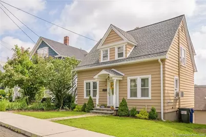 15 Smith Street, Danbury, CT 06810 - Photo 1