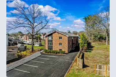 98 Carlton Street #202, New Britain, CT 06053 - Photo 1