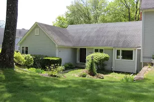 112 Paugassett Ln, Shelton, CT 06484 - Photo 1