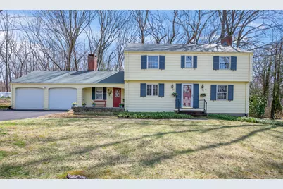 11 Robin Road, Glastonbury, CT 06033 - Photo 1