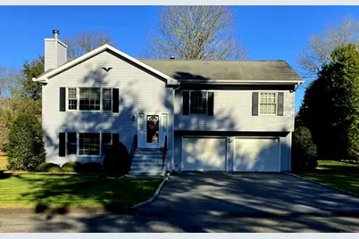 28 Wakeley Street, Trumbull, CT 06611 - Photo 1