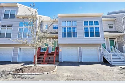 283 Silverbrook Road #APT 13, Orange, CT 06477 - Photo 1