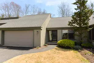 11 Heritage Crest, Southbury, CT 06488 - Photo 1