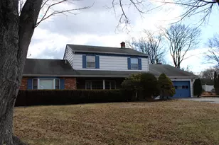 5 Betmarlea Rd, Norwalk, CT 06850 - Photo 1