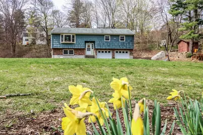 6 Glen Road, New Fairfield, CT 06812 - Photo 1