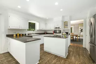 8 Oak Ln, Weston, CT 06883 - Photo 12