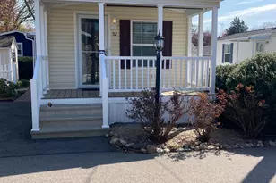 52 Linden Ave N, Westbrook, CT 06498 - Photo 1