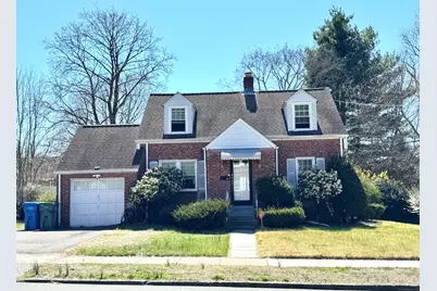 136 Oberlin Road, Hamden, CT 06514 - Photo 1