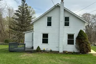 8 Straits Turnpike Ln, Morris, CT 06763 - Photo 1